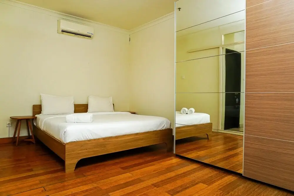 Джакарта: 1BR Apartment at Gardenia Boulevard near Pejaten Village