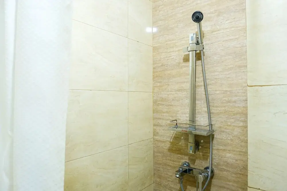 Джакарта: 1BR Apartment at Gardenia Boulevard near Pejaten Village