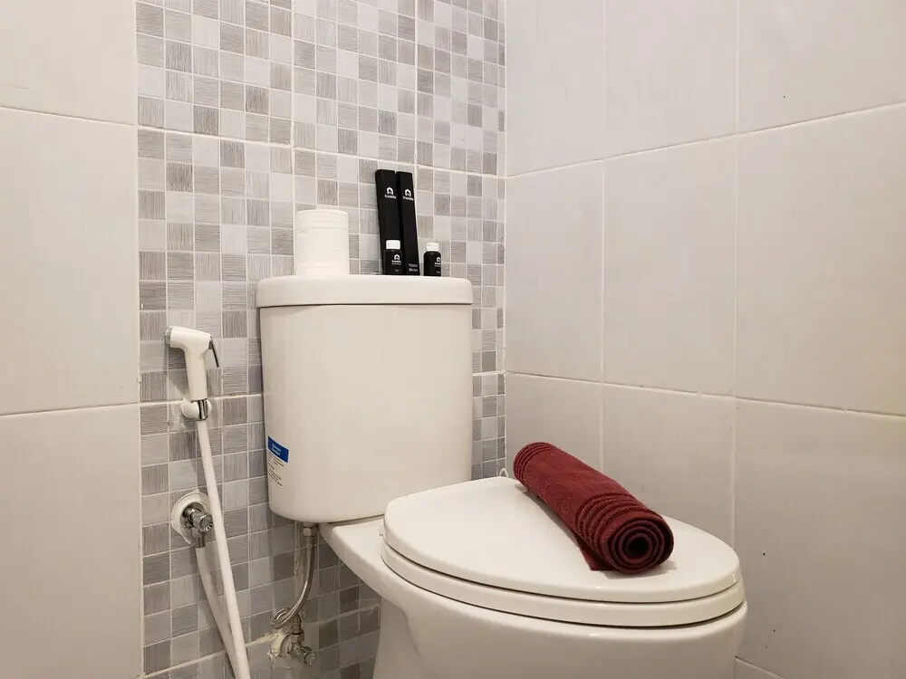 Южный Тангеранг: Minimalist And Tidy 2Br Apartment At Tokyo Riverside Pik 2