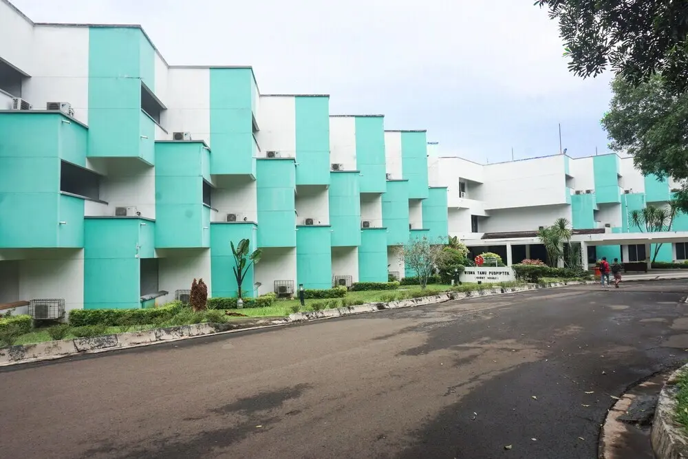 Южный Тангеранг: Collection O 92122 Series Hotel Serpong