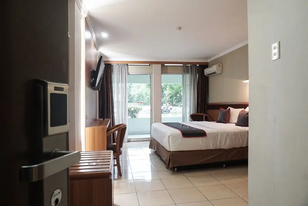 Южный Тангеранг: Collection O 92122 Series Hotel Serpong
