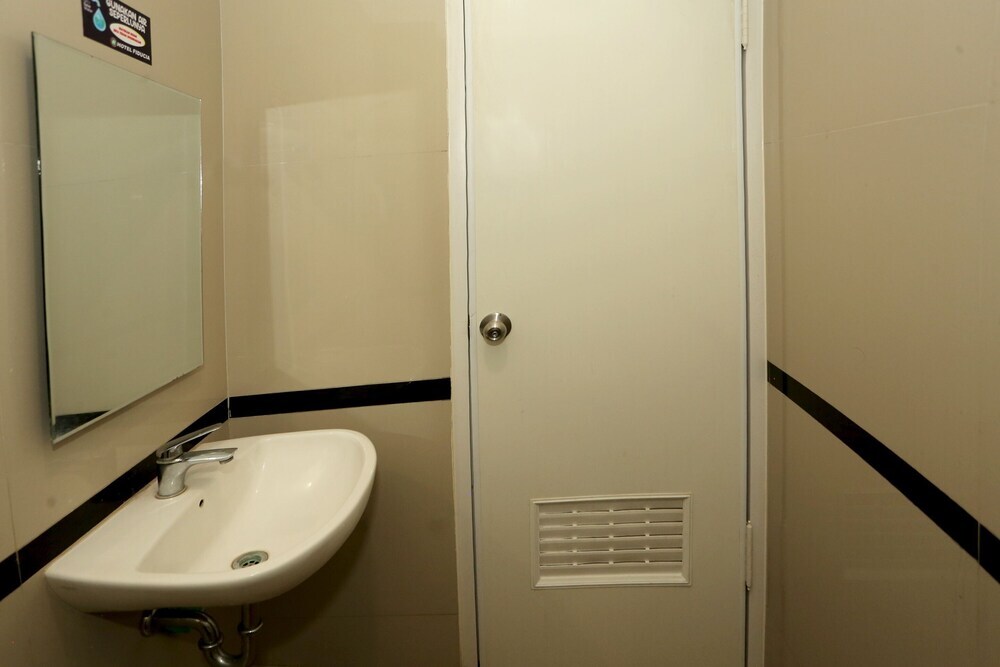 Джакарта: Collection O 92130 Hotel Fiducia Kaji