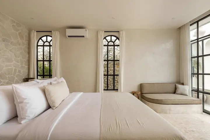 Керобокан: Luxe & Unique Honeymoon Bocami Suites- 2 by Azure