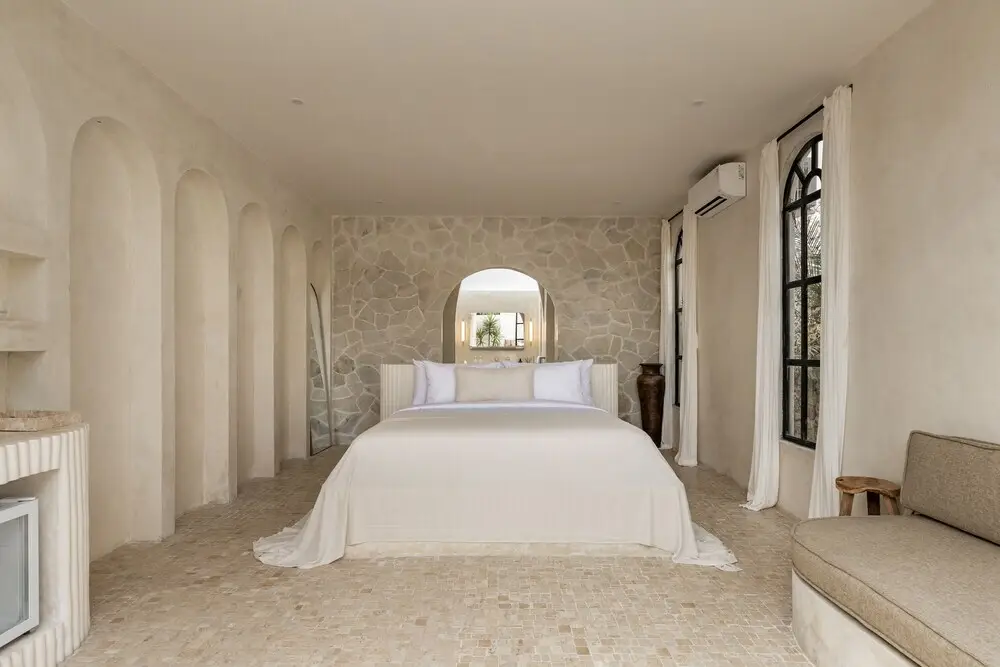 Керобокан: Luxe & Unique Honeymoon Bocami Suites- 2 by Azure