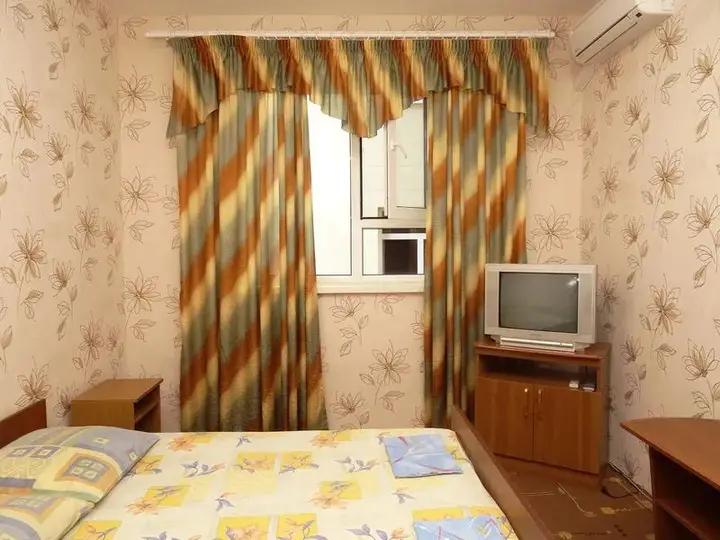 Витязево: Таисия