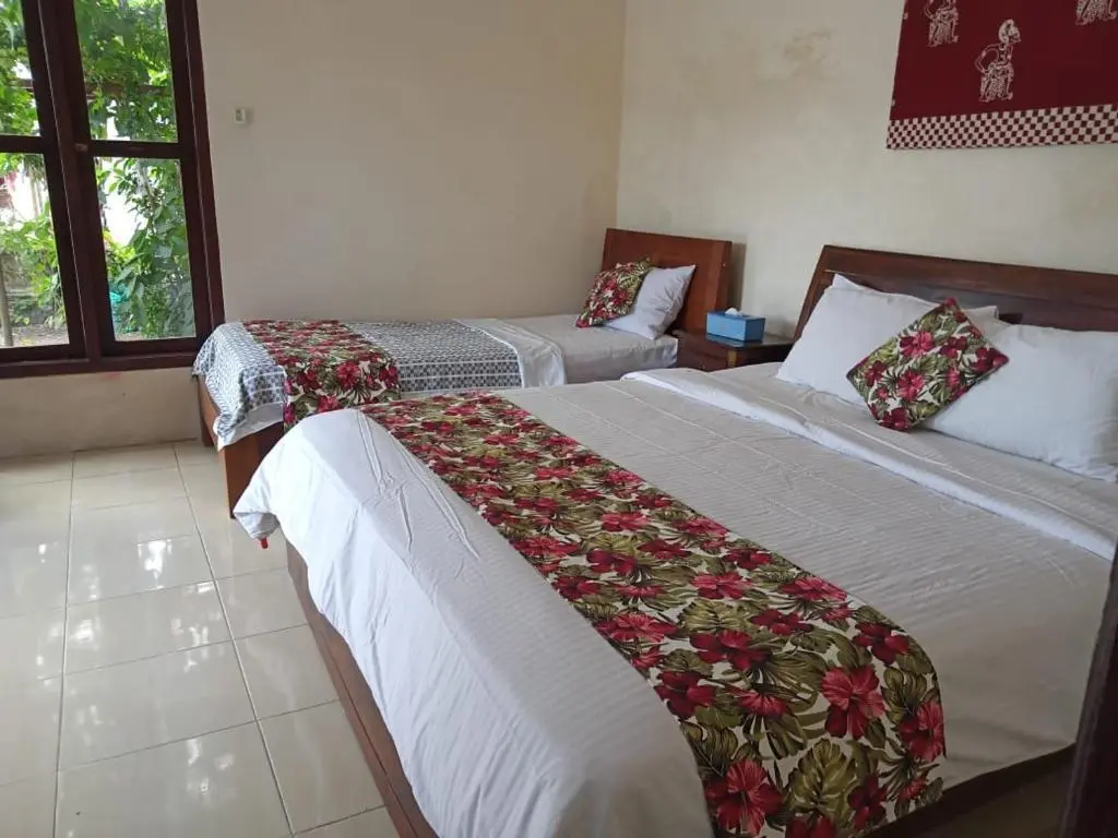 Слеман: Rosella Cottage - Homestay - Kitchen Yogyakarta
