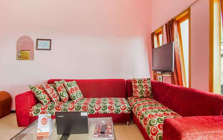 Приген: OYO 90887 Villa Sri Rejeki
