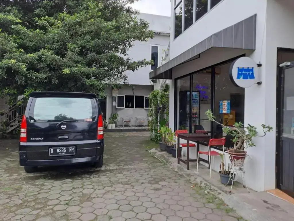 Джакарта: UNIK Guest House Syariah