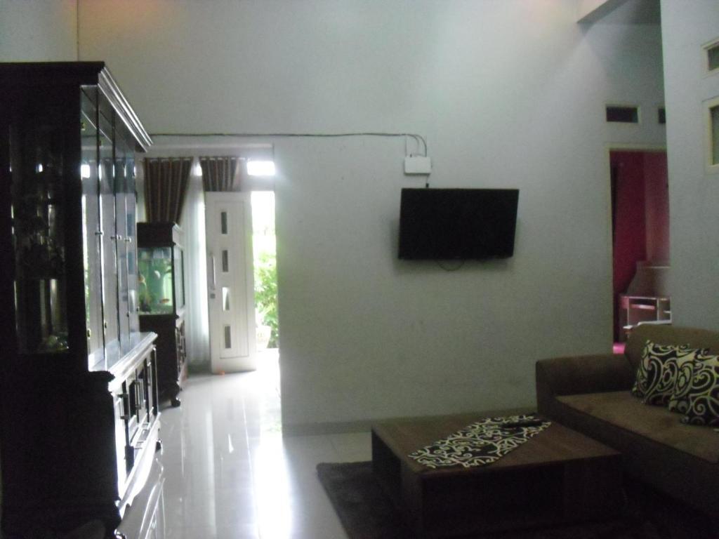 Чианджур: Kartika Guest House Cianjur
