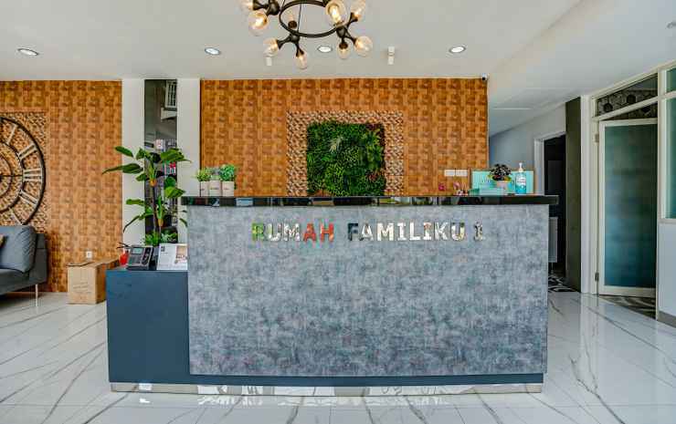 Сурабая: OYO 90584 Rumah Familiku Syariah