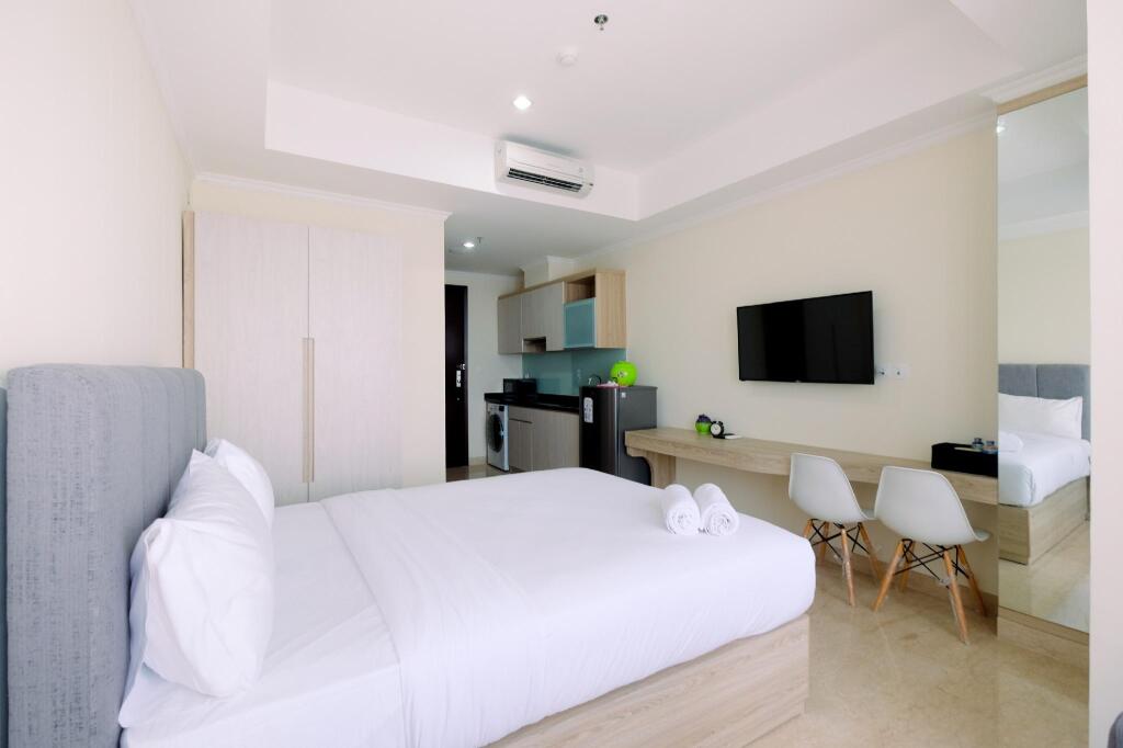 Джакарта: Nice Studio Menteng Park Apartment By Travelio