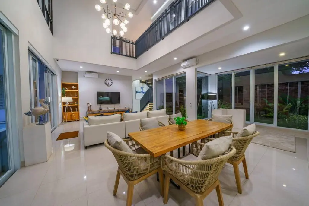 Чангу: Villa Ammanya - Modern 3-bedroom luxury villa in amazing location!