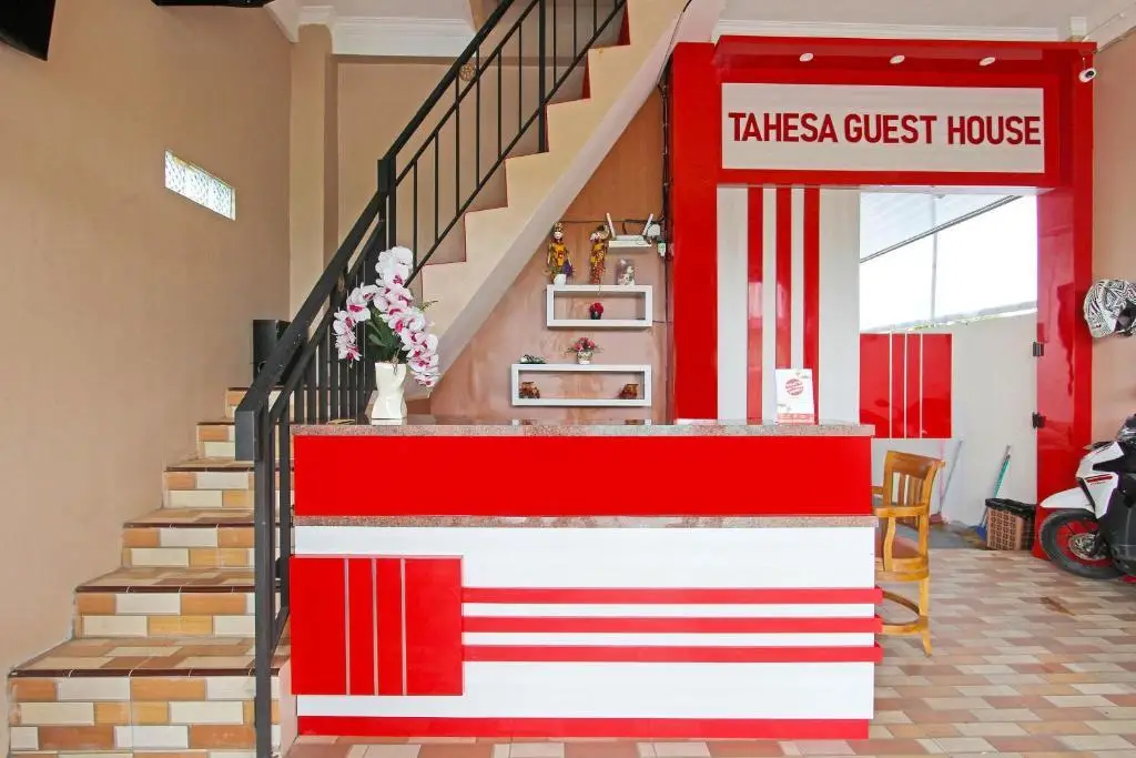 Чилачап: OYO 91842 Tahesa Guesthouse Syariah