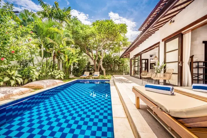 Кута: Villa Aurora - Private 6 BDR Villa in Seminyak, prime Location, Pool & Garden