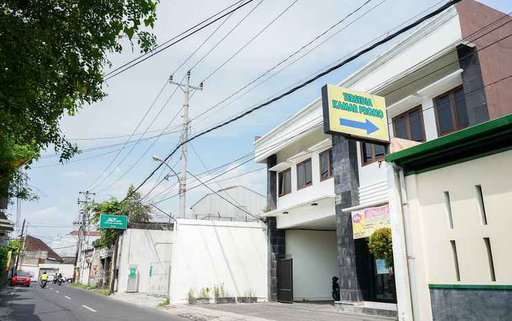 Singgahsini Griya Tenera Syariah Urip Sumoharjo Solo — фото 1