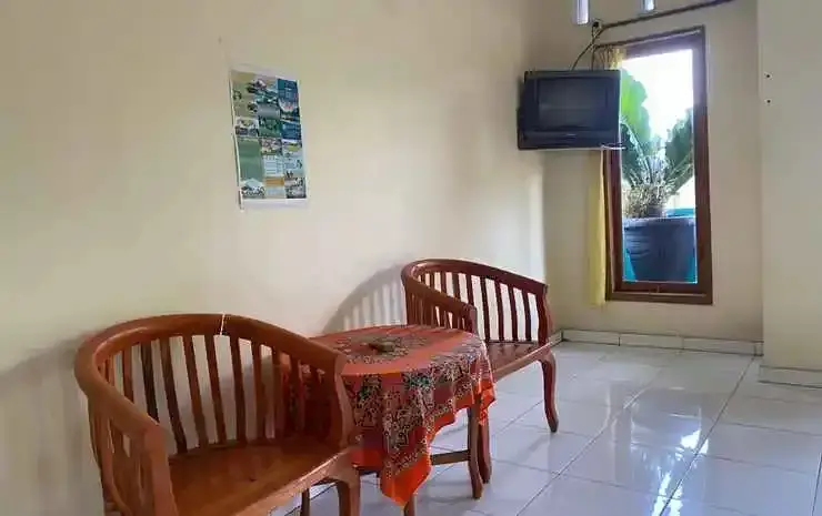 Боробудур: Anggi Homestay Syariah
