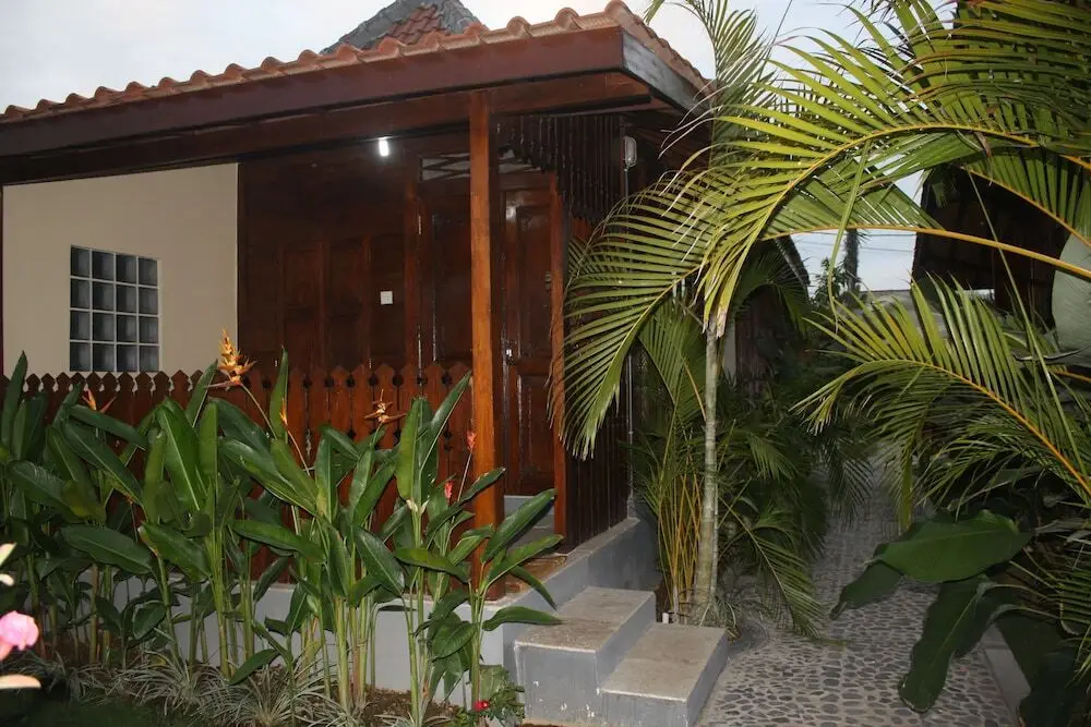 Убуд: Nida Rooms Ubud Raya Mas At Taman Harum Cottages