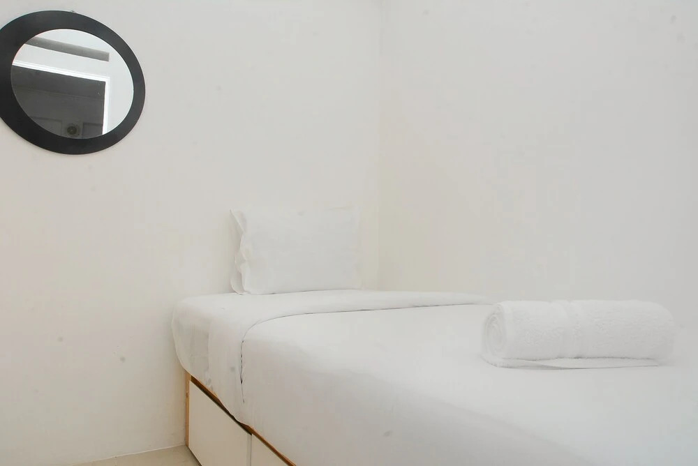 Джакарта: Fully Furnished and Cozy Design 2BR Bassura City Apartment