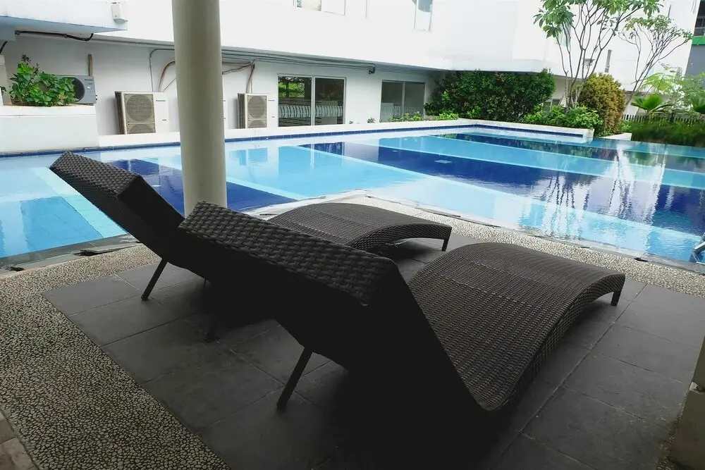 Джакарта: Fully Furnished and Cozy Design 2BR Bassura City Apartment