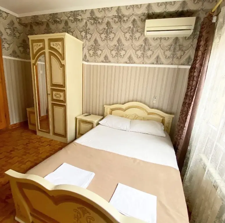 Сочи: Гостевой дом Цезарь