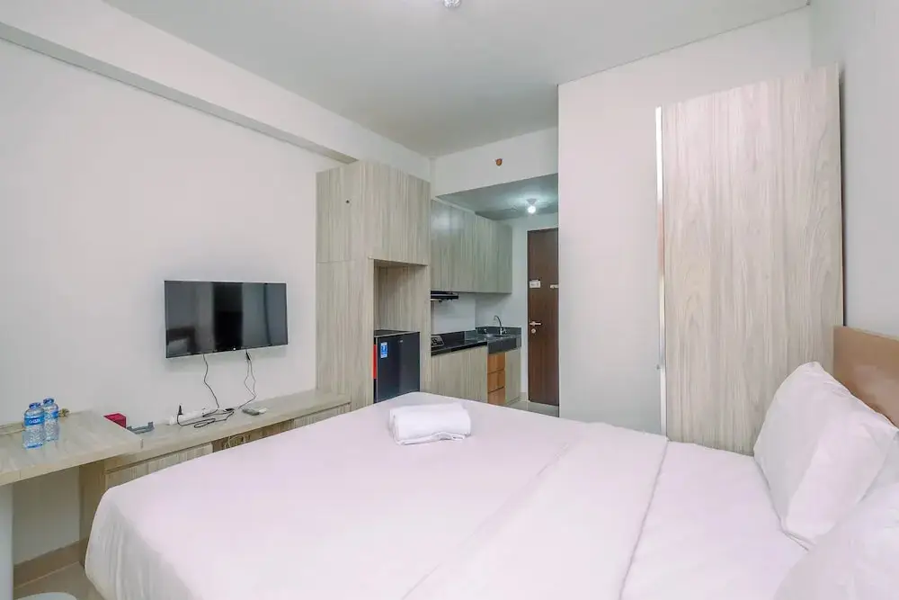 Депок: Modern Studio Transpark Cibubur Apartment Near Shopping Mall