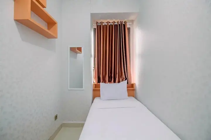 Депок: Stylish And Comfy 2Br At Transpark Cibubur Apartment