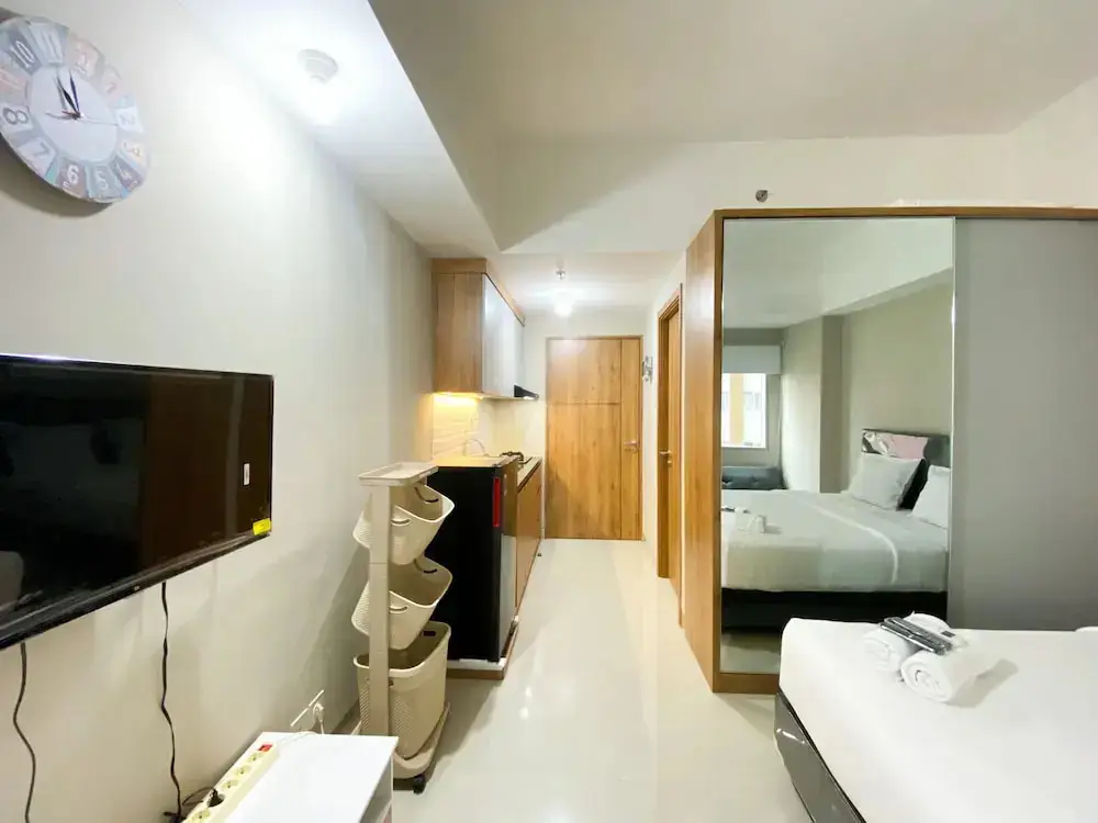 Бекаси: Simply Studio Room Gateway Park Lrt City Bekasi Apartment