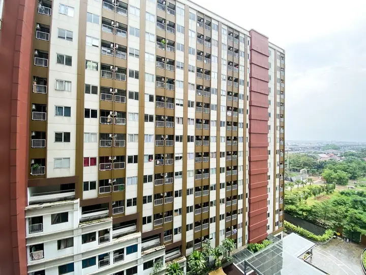 Бекаси: Homey And Cozy Stay Studio Gateway Park Lrt City Bekasi Apartment