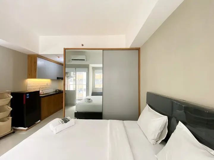 Бекаси: Homey And Cozy Stay Studio Gateway Park Lrt City Bekasi Apartment