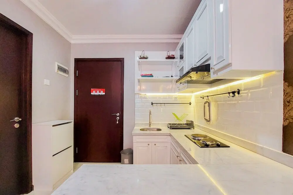 Южный Тангеранг: Comfort Designed 1Br At Brooklyn Alam Sutera Apartment