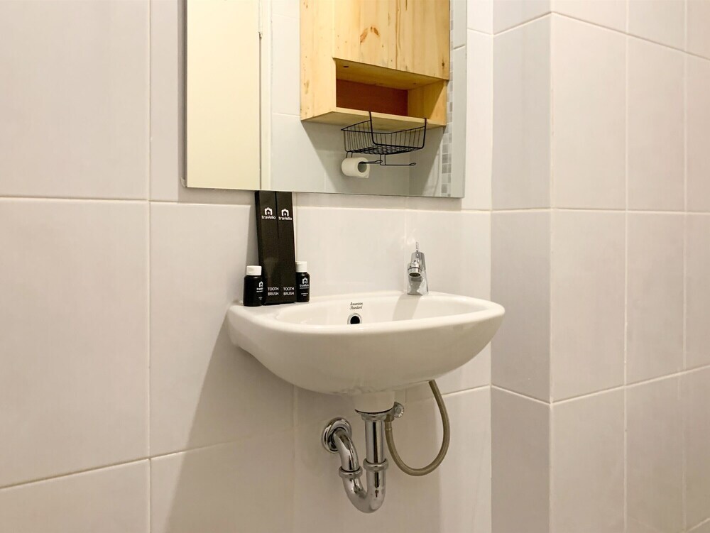 Южный Тангеранг: Minimalist Studio Room At Tokyo Riverside Pik 2 Apartment