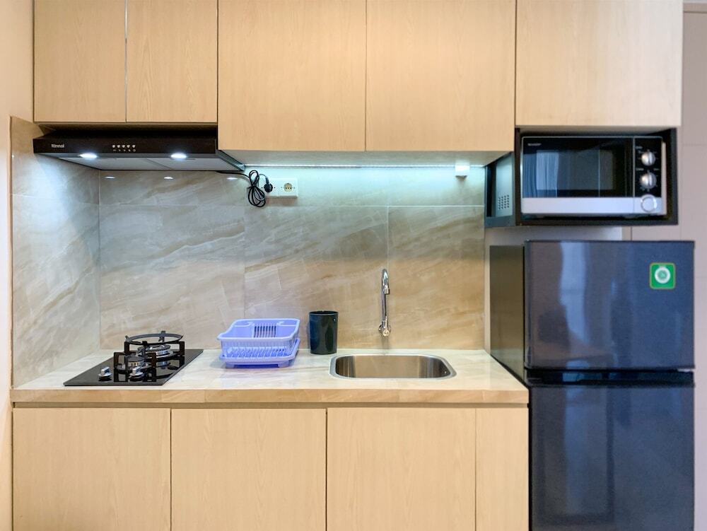 Южный Тангеранг: Comfort Strategic 2Br Apartment At Tokyo Riverside Pik 2