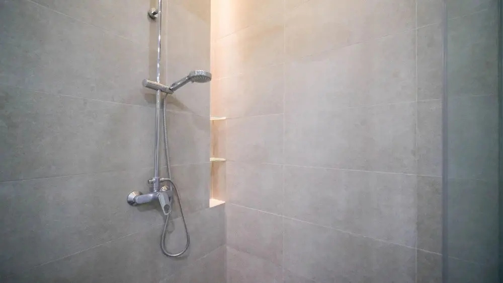 Сурабая: Private Access And Luxurious 2Br Apartment At The Galaxy Residences