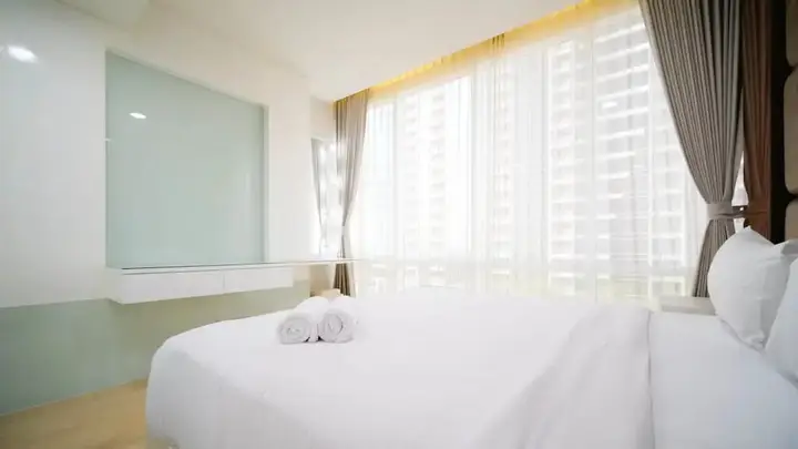 Сурабая: Private Access And Luxurious 2Br Apartment At The Galaxy Residences