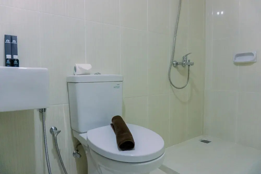 Джакарта: Modern Look And Spacious 1Br At Neo Soho Apartment