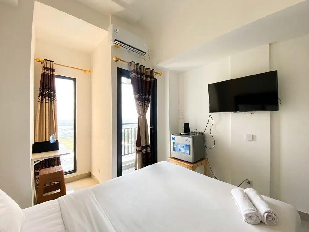 Джакарта: Compact And Comfortable Studio Sayana Bekasi Apartment