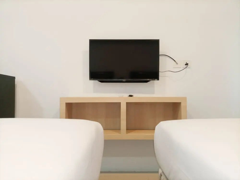 Медан: Modern Studio At De Prima Apartment