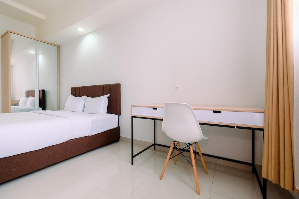 Депок: Cozy And Simply Look Studio Room Evenciio Margonda Apartment