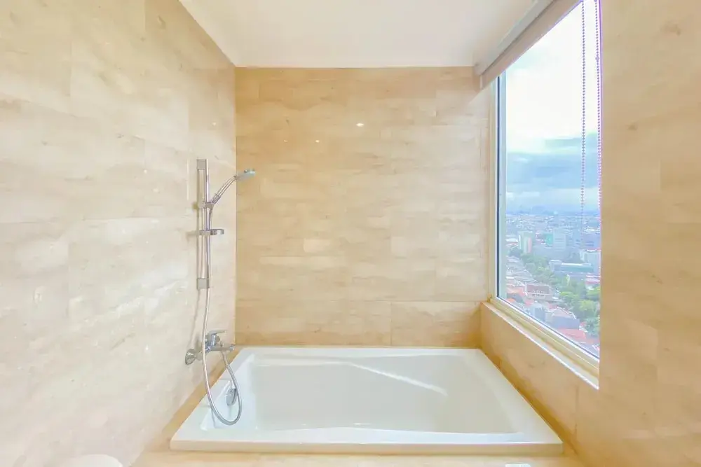 Джакарта: Spacious And Comfort Living 2Br At Menteng Park Apartment