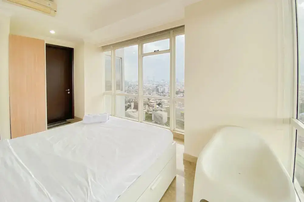 Джакарта: Spacious And Comfort Living 2Br At Menteng Park Apartment