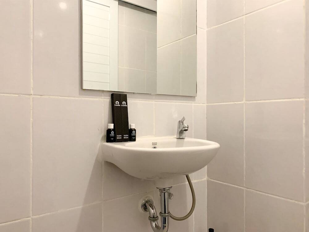 Южный Тангеранг: Modern Design Studio Apartment At Tokyo Riverside Pik 2