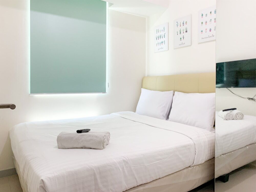 Comfort 2Br Without Living Room At Osaka Riverview Pik 2 Apartment — фото 1
