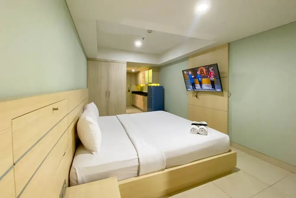 Семаранг: Cozy Studio Apartment At 21St Floor Warhol (W/R) Residences