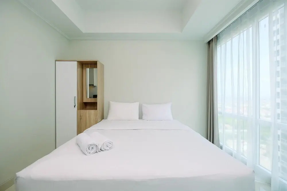 Джакарта: Simply And Comfort Stay Studio Room Green Sedayu Apartment