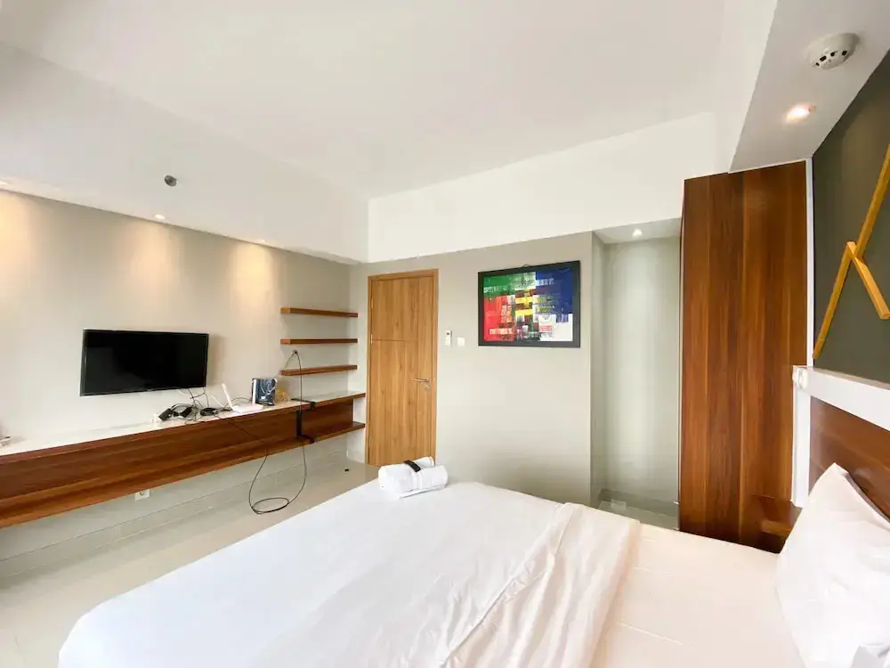 Comfort 1Br At Gateway Park Lrt City Bekasi Apartment — фото 1