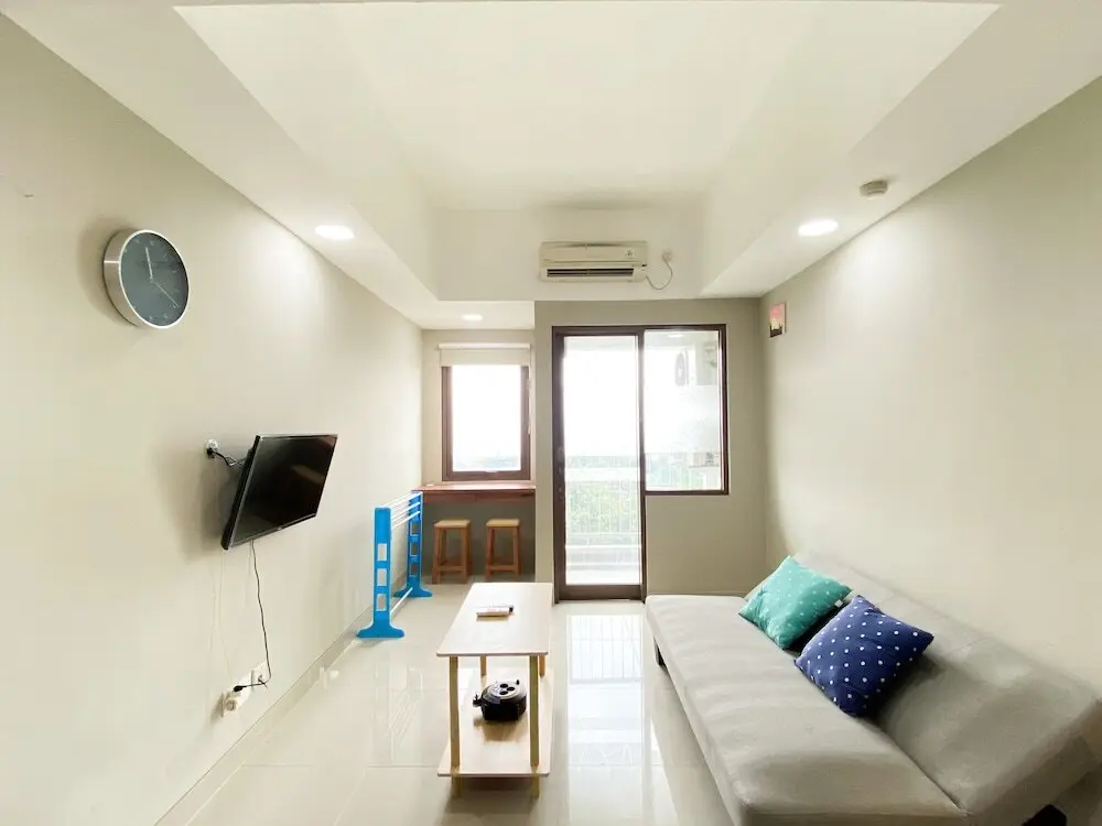 Бекаси: Comfort 1Br At Gateway Park Lrt City Bekasi Apartment