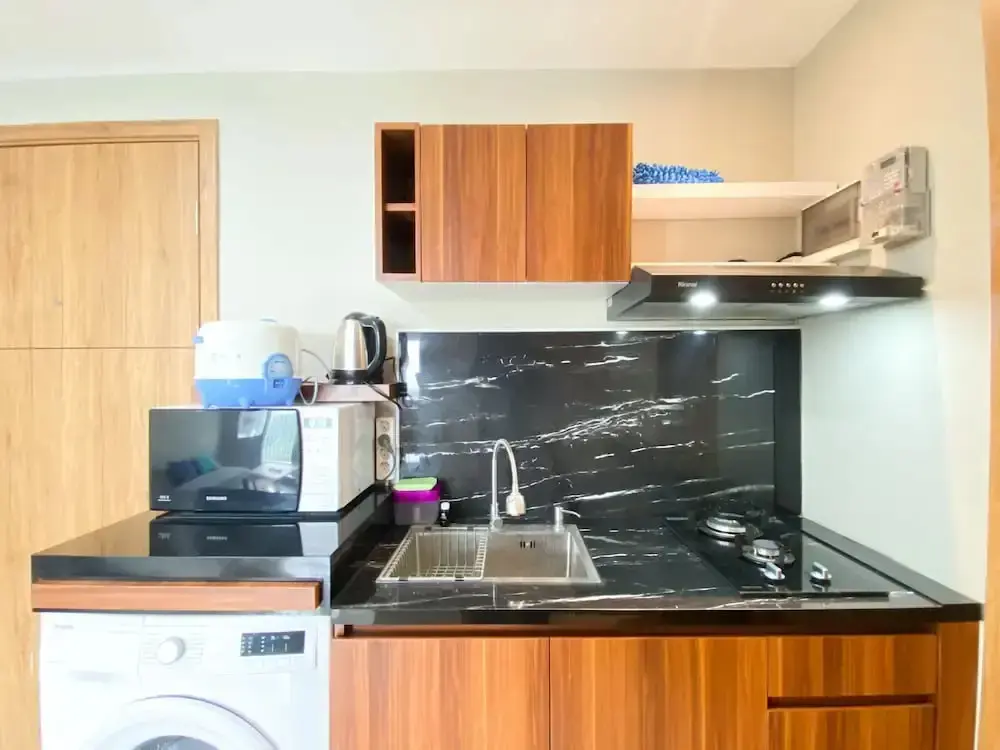 Бекаси: Comfort 1Br At Gateway Park Lrt City Bekasi Apartment