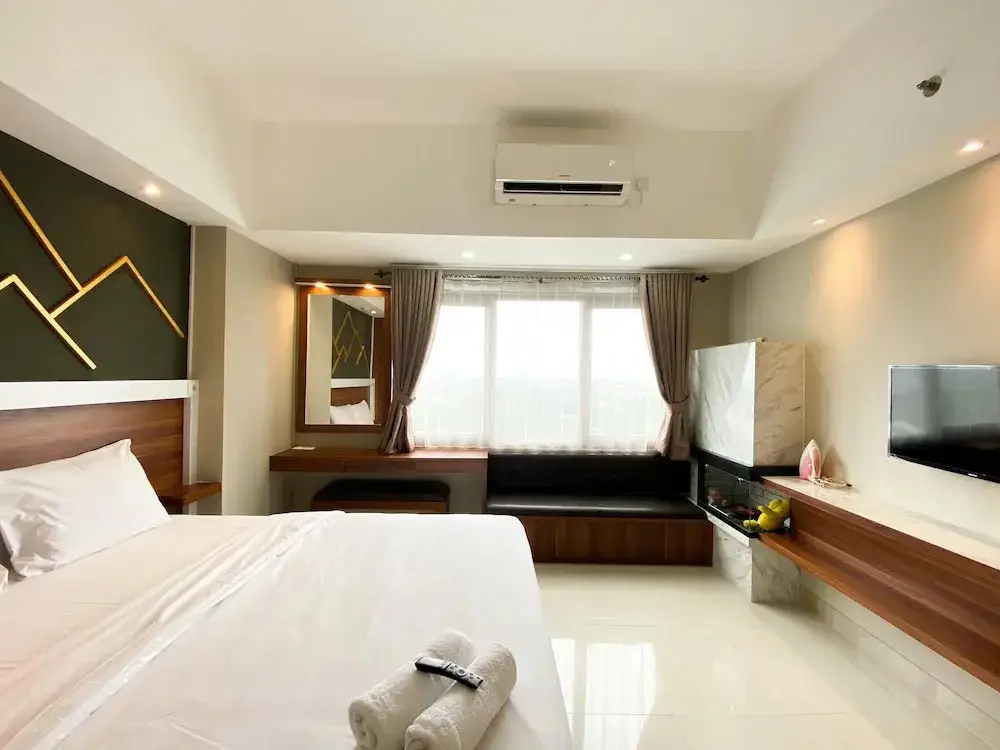 Бекаси: Comfort 1Br At Gateway Park Lrt City Bekasi Apartment