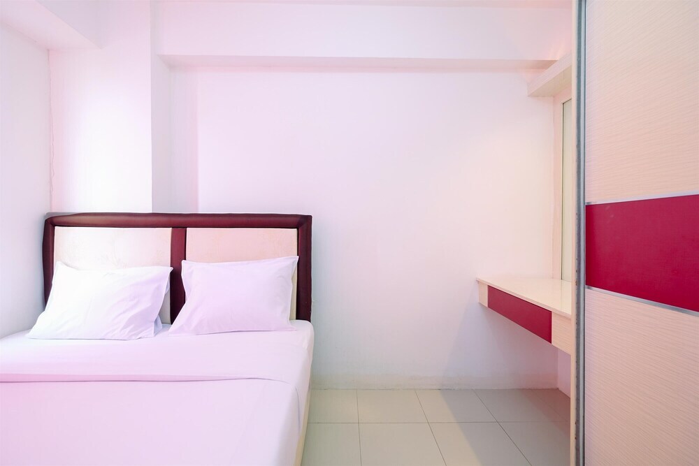 Джакарта: Strategic Designed And Simply 2Br At Bassura City Apartment