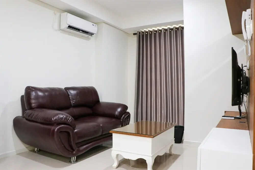 Джакарта: Homey And Comfort Living 2Br At Daan Mogot City Apartment